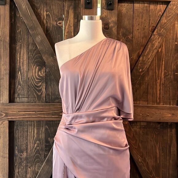 NWT ANRABESS Women's Satin Short Sleeve One Shoulder Cocktail Party Midi Dress - Picture 4 of 13